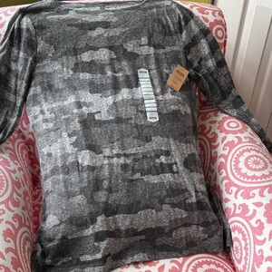 NWT Duluth Trading Gray Camouflage 3/4 Long Sleeve Boatneck Tunic Top Large